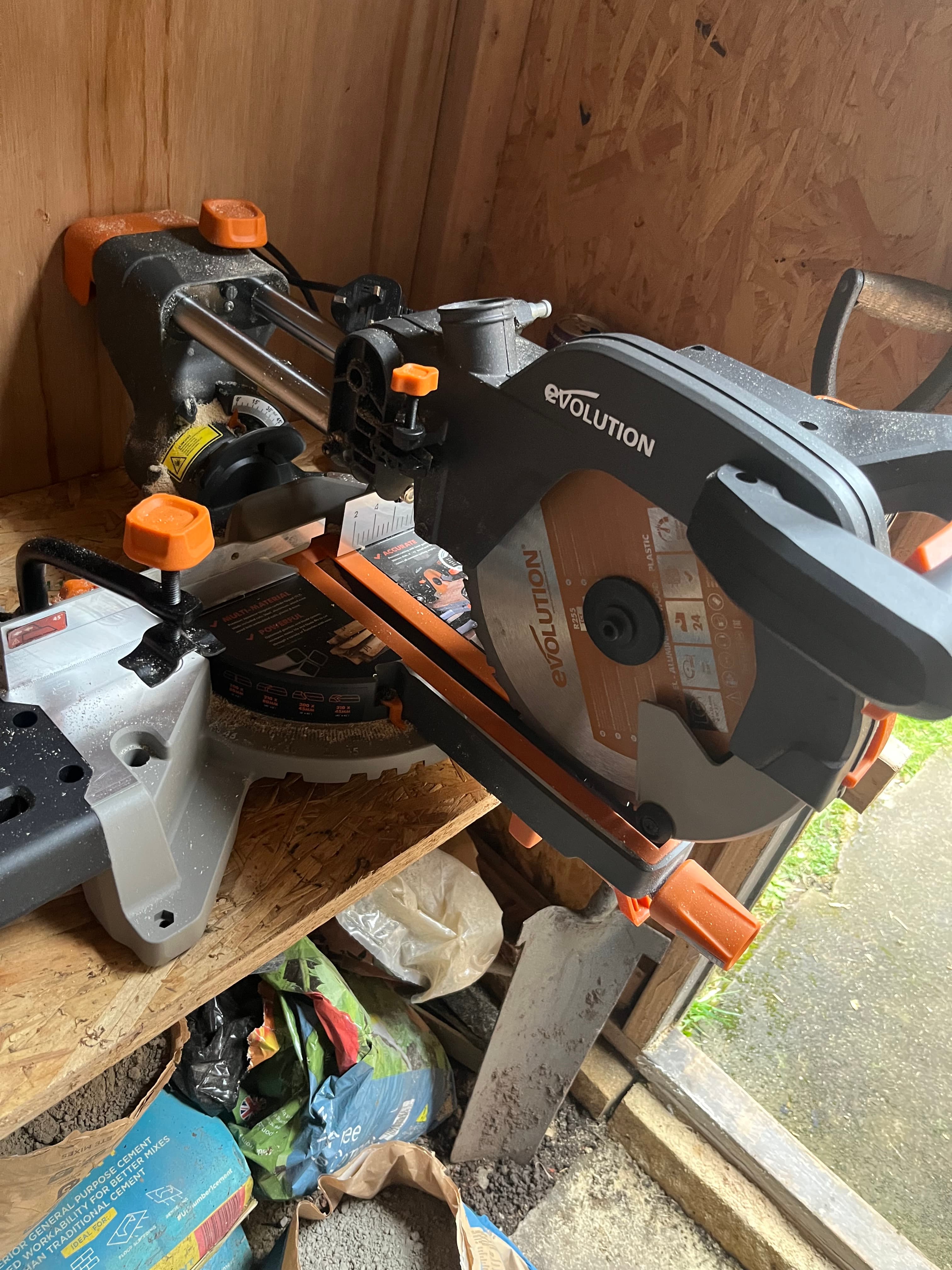 Evolution R255SMS-DB 255mm Electric Double-Bevel Sliding Multi-Material Mitre Saw 220-240V